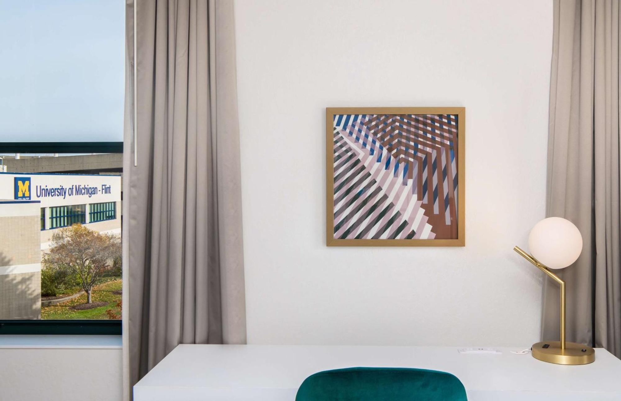 Hilton Garden Inn Flint Downtown מראה חיצוני תמונה