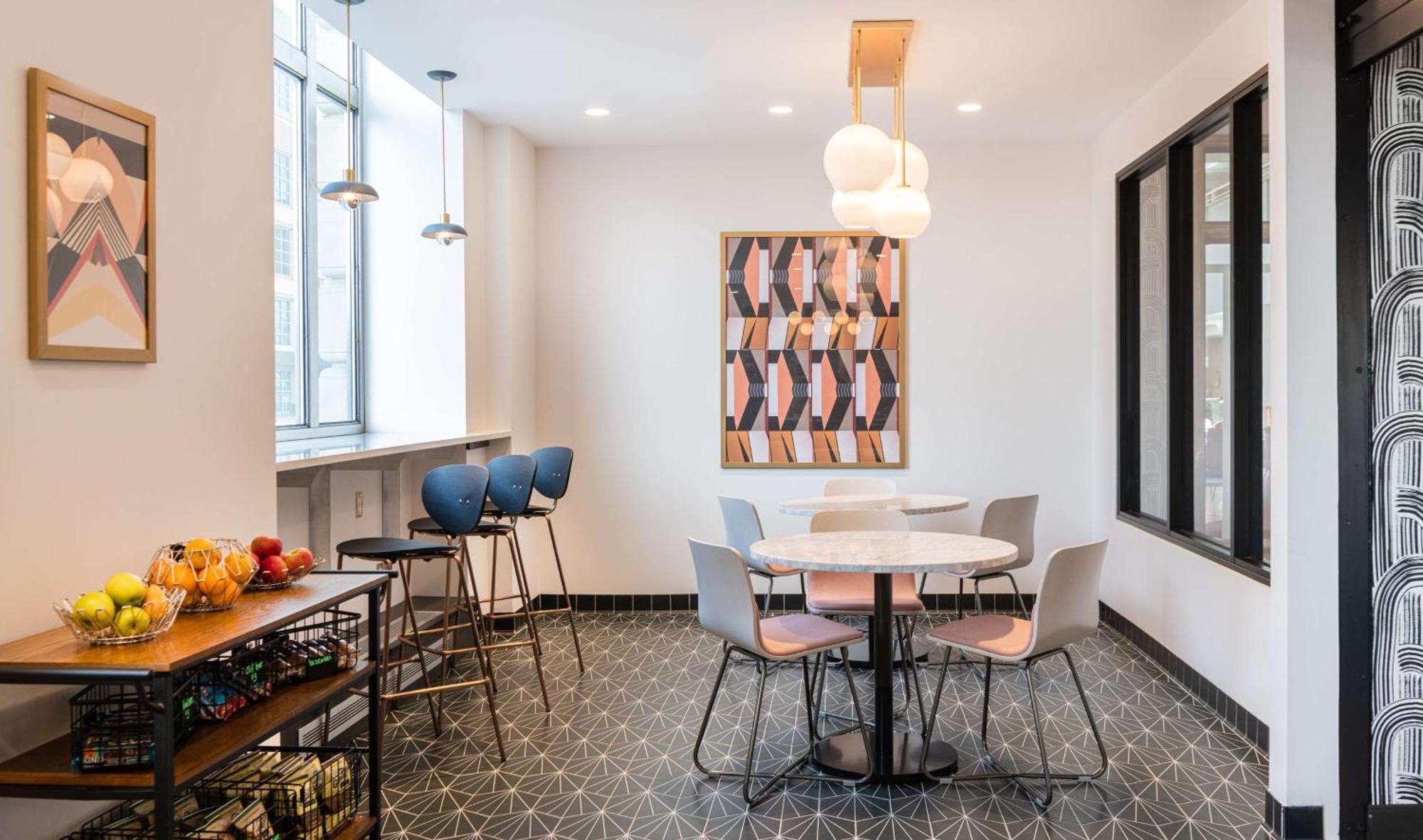 Hilton Garden Inn Flint Downtown מראה חיצוני תמונה